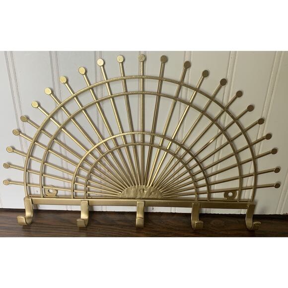 Sun Shaped Boho Key Rack Gold W 5 Hooks 15” X 8.5” 1.5” - Picture 1 of 4
